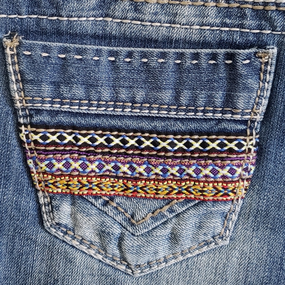 Mossimo Jean Short Shorts - Picture 5 of 7